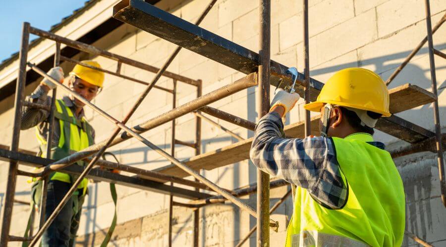 Expert new roof installation services in Patoka, IL